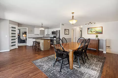 Dining - 11283 Pinewood Dr, Jerome, MI 49249 photo 2 of 3