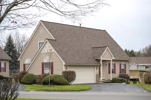 4178 Boulder Pond Dr, Ann Arbor, MI 48108