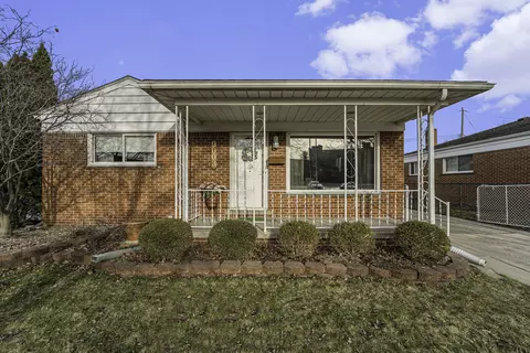 9003 Laurence Ave, Allen Park, MI 48101