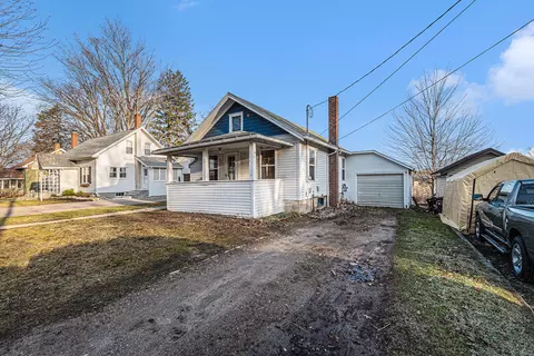 334 E Congress St, Belding, MI 48809