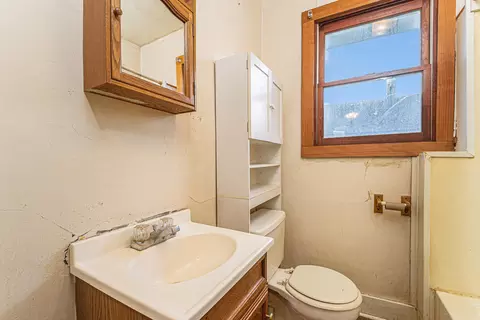 334 E Congress St, Belding, MI 48809 photo 12
