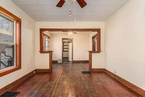 334 E Congress St, Belding, MI 48809 photo 4
