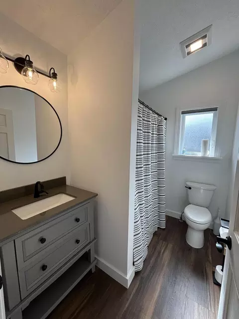 Bath - 2368 Lakeside Dr, Stanton, MI 48888 photo 3 of 3