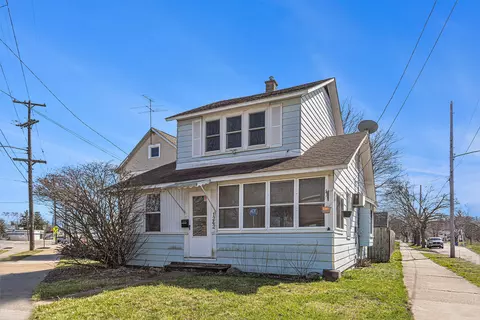 1242 Walker Ave NW, Grand Rapids, MI 49504