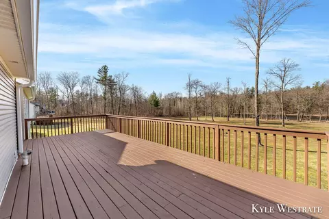 7158 Riverwood Dr, Belding, MI 48809 photo 46