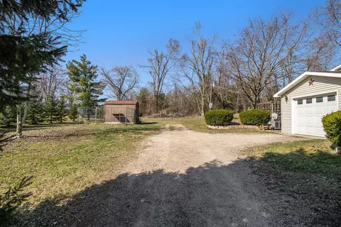 4948 Deleon Dr, Tecumseh, MI 49286 photo 24