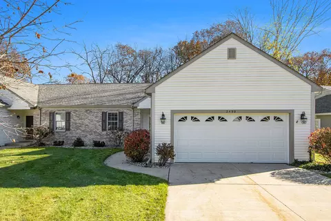 2490 Hunters Woods, Kalamazoo, MI 49048