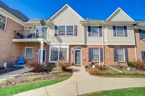 3403 Kneeland Cir, Howell, MI 48843