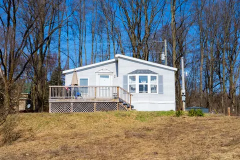 1498 S 220th Ave, Reed City, MI 49677