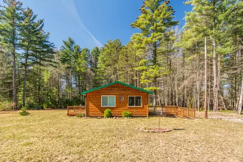 213 Royal Rd, East Tawas, MI 48730