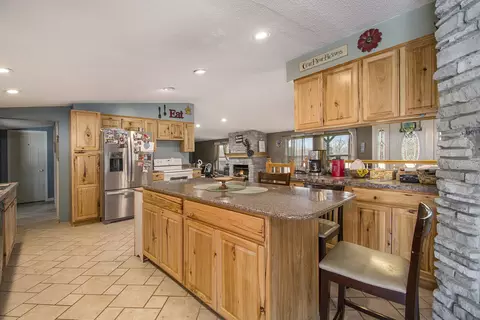 2478 Katie Ln, Parma, MI 49269 photo 11