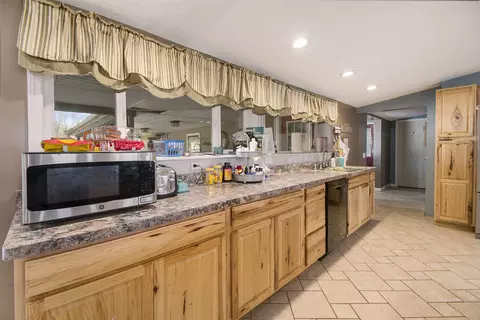 2478 Katie Ln, Parma, MI 49269 photo 10