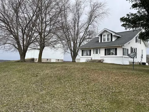 7114 1 Mile Rd, Lakeview, MI 48850