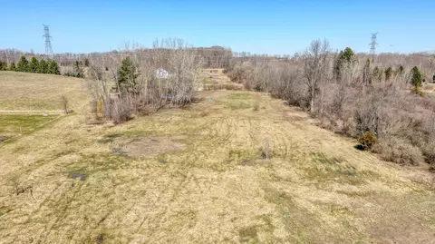 4995 84th St SE, Caledonia, MI 49316