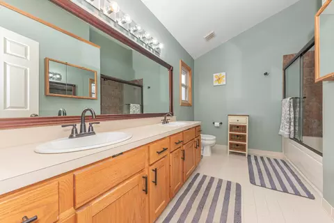 4543 Cameron Cir, Dexter, MI 48130 photo 38
