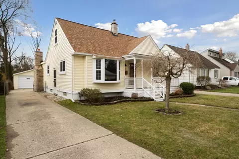 1018 Coolidge Ave, Clawson, MI 48017 photo 2