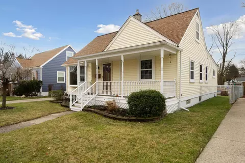 1018 Coolidge Ave, Clawson, MI 48017 photo 4