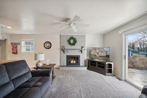 1018 Coolidge Ave, Clawson, MI 48017 photo 21