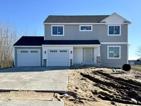 1060 Barnwood Dr, Wayland, MI 49348