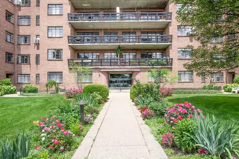 505 Cherry St SE #205, Grand Rapids, MI 49503