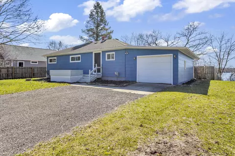 628 S Cloverhill Rd, Jackson, MI 49201 photo 2