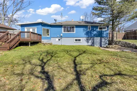 628 S Cloverhill Rd, Jackson, MI 49201 photo 3