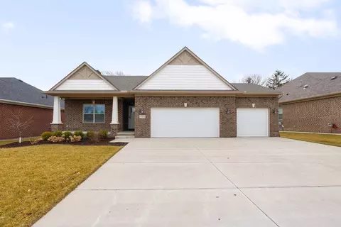 37325 Mallory Dr, Livonia, MI 48154