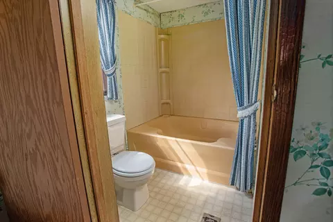 22874 Riverside Dr, Mendon, MI 49072 photo 17