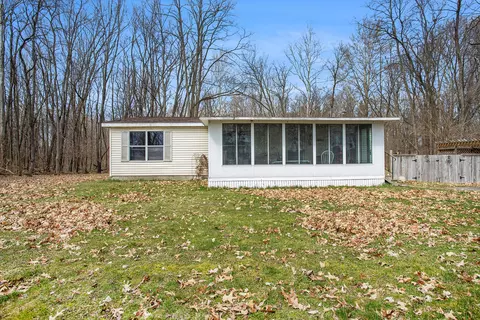 22874 Riverside Dr, Mendon, MI 49072 photo 2