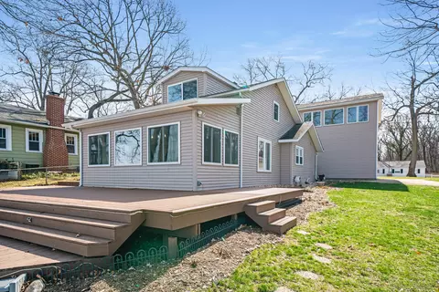 1309 Lakeview Dr, Portage, MI 49002
