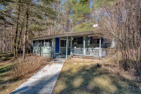 17086 8 Mile Rd, Stanwood, MI 49346