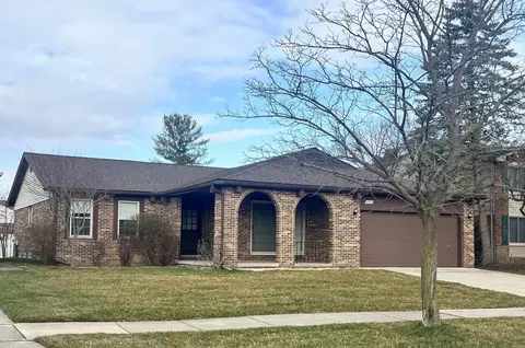 6965 Woonsocket St, Canton, MI 48187 photo 2