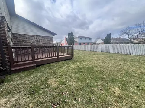 6965 Woonsocket St, Canton, MI 48187 photo 42