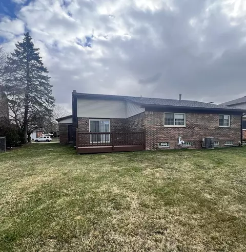 6965 Woonsocket St, Canton, MI 48187 photo 43