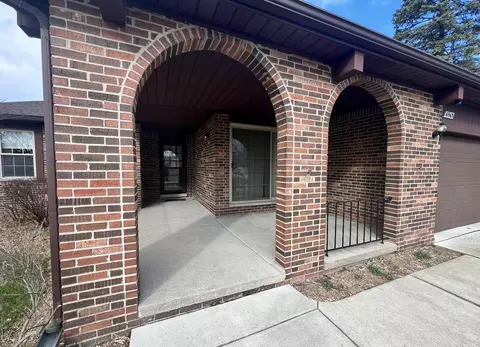 6965 Woonsocket St, Canton, MI 48187 photo 4