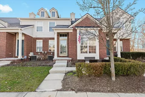 32104 Alexa Dr #201, Commerce Twp, MI 48390