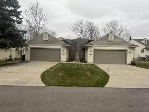 1306 N Timberview Dr, Whitehall, MI 49461