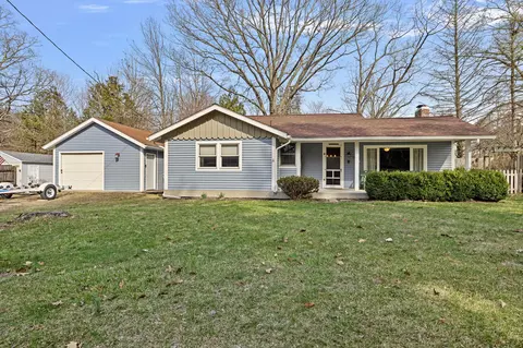 13563 Spring Bend Ct, Harbert, MI 49115