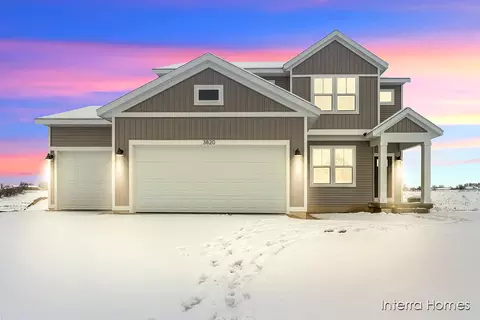 3820 Waterton Dr, Grandville, MI 49418