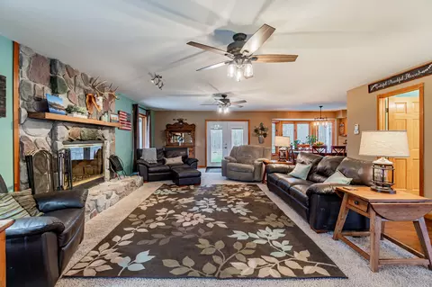 13477 Capernall Rd, Carleton, MI 48117 photo 10