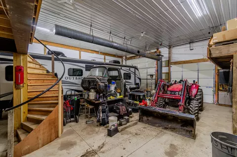 13477 Capernall Rd, Carleton, MI 48117 photo 59
