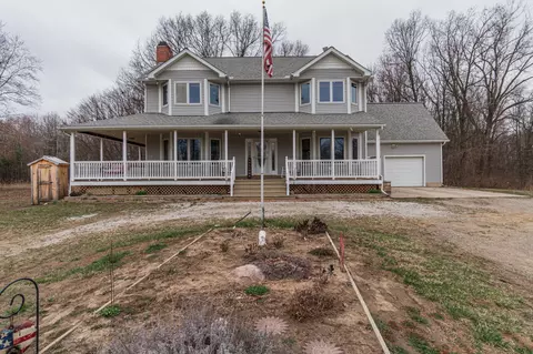 13477 Capernall Rd, Carleton, MI 48117 photo 2