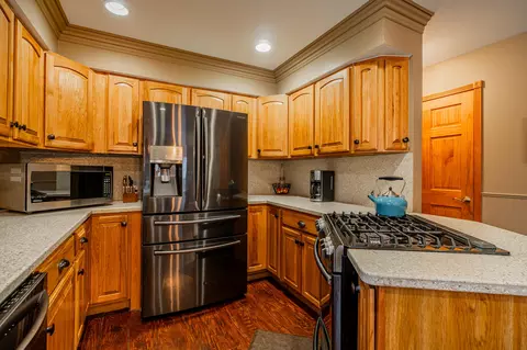 13477 Capernall Rd, Carleton, MI 48117 photo 17