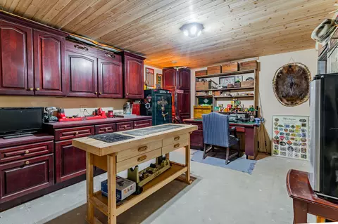 13477 Capernall Rd, Carleton, MI 48117 photo 41