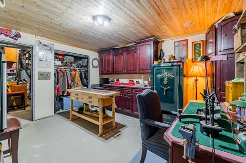 13477 Capernall Rd, Carleton, MI 48117 photo 40