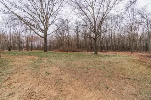 13477 Capernall Rd, Carleton, MI 48117 photo 46