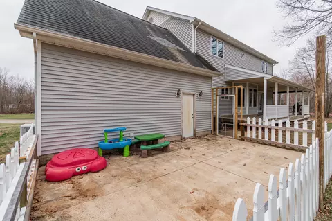 13477 Capernall Rd, Carleton, MI 48117 photo 45