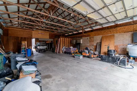 13477 Capernall Rd, Carleton, MI 48117 photo 55