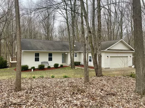 51958 Weatherbee Rd, Marcellus, MI 49067