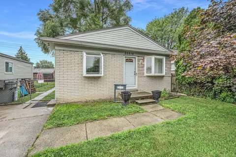 20216 Nicke St, Clinton Twp, MI 48035